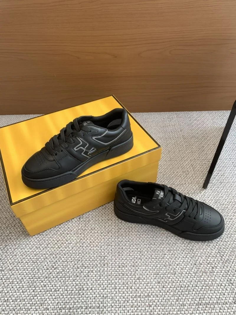 Louis Vuitton Trainer Sneaker HighQuality 30906