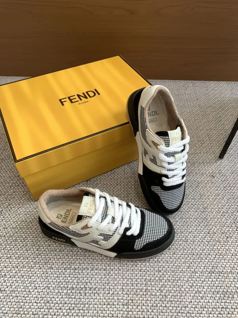 Sporty Louis Vuitton Trainer Sneaker 30902