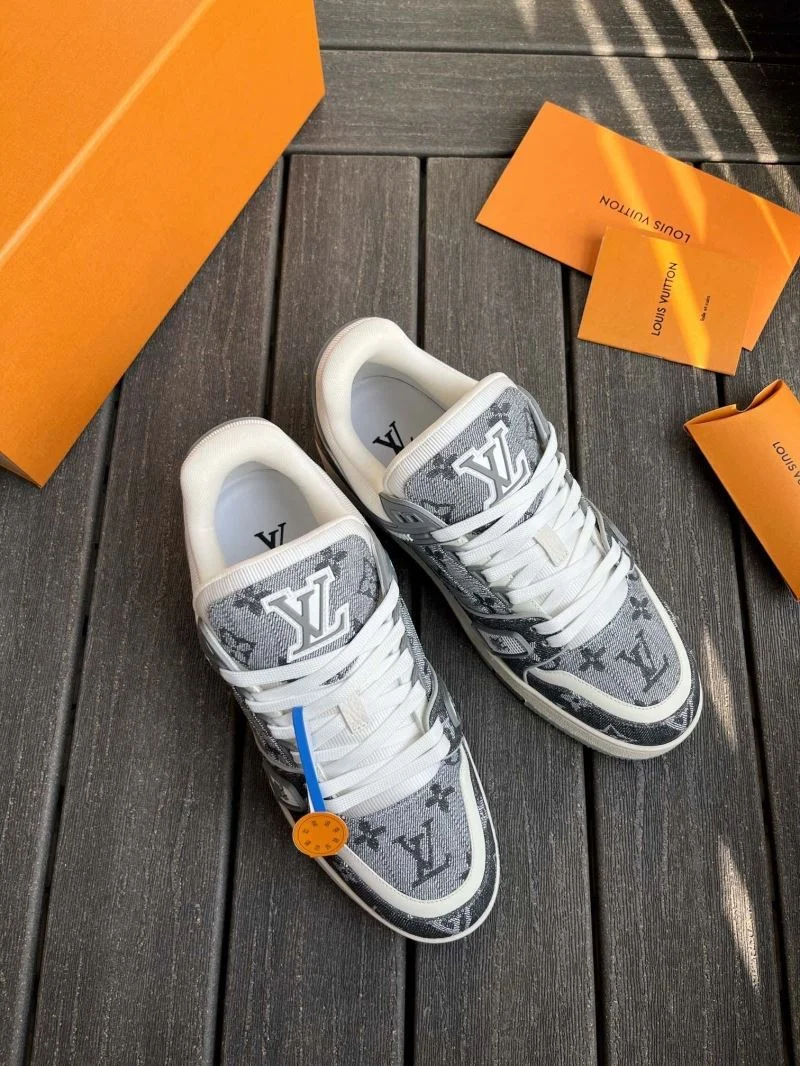 Louis Vuitton Trainer Sneaker FastDry 30900