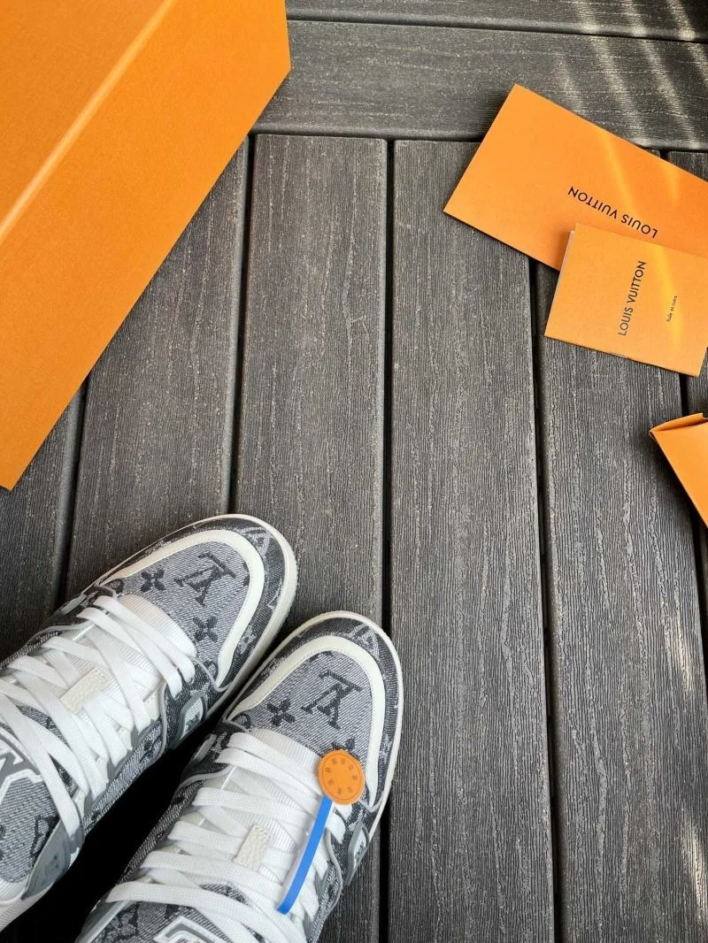 Louis Vuitton Trainer Sneaker FastDry 30900
