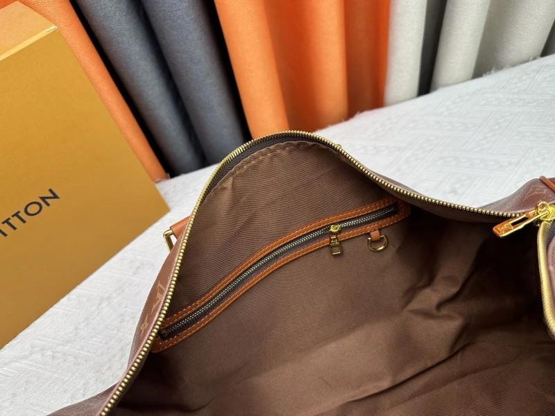 Louis Vuitton Travel Bags Supportive 80305