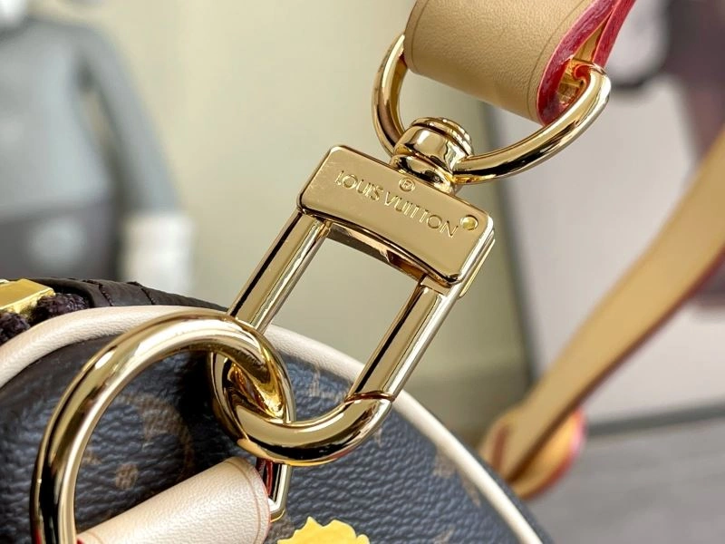 Louis Vuitton Travel Bags GoodFit 94132