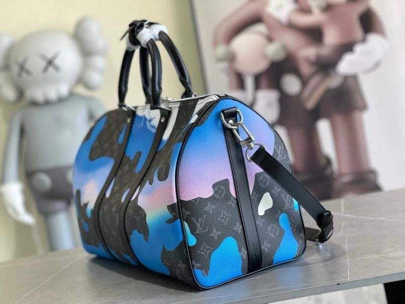Snug Louis Vuitton Travel Bags 94128
