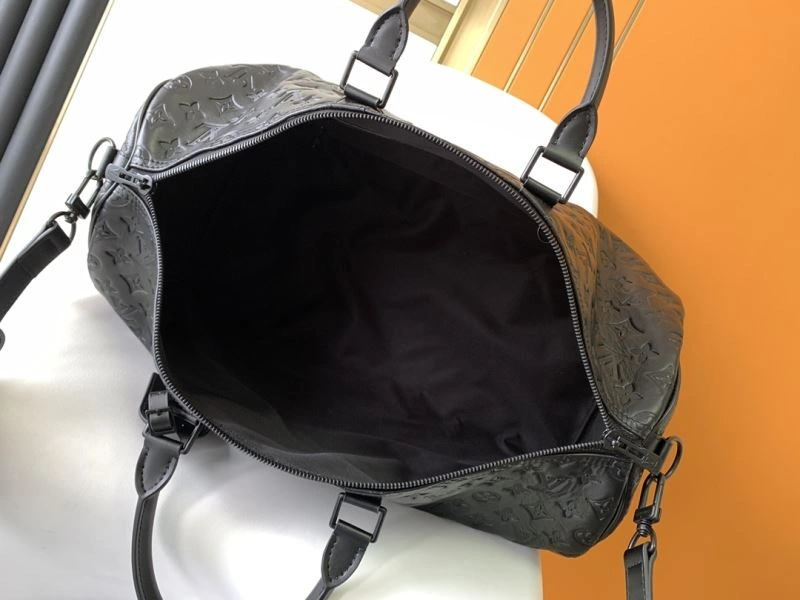 WaterResistant Louis Vuitton Travel Bags 94126