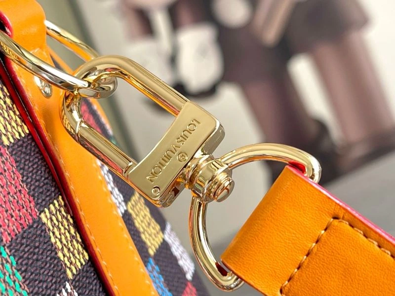 Casual Louis Vuitton Travel Bags 93472
