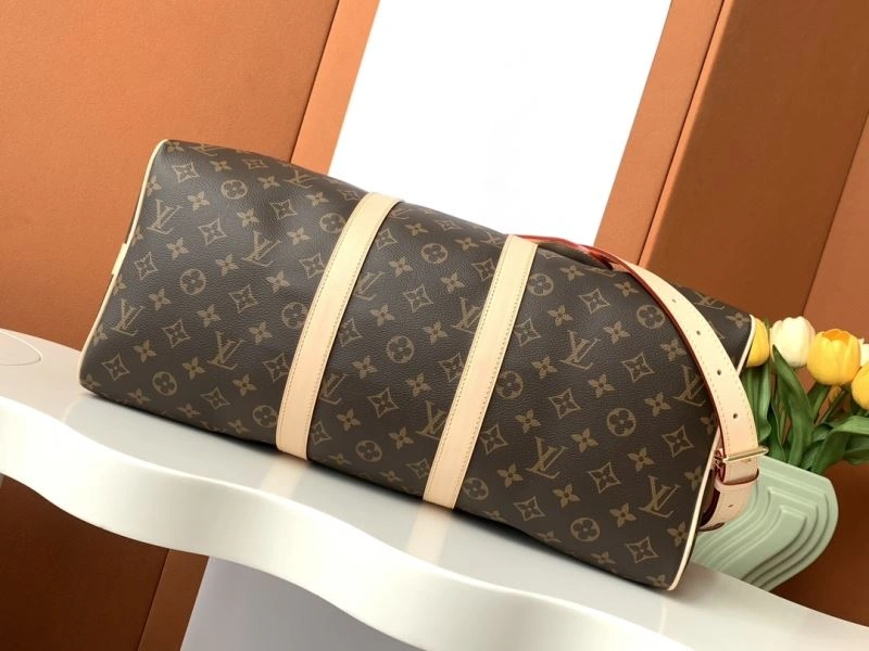 Seasonal Louis Vuitton Travel Bags 93398