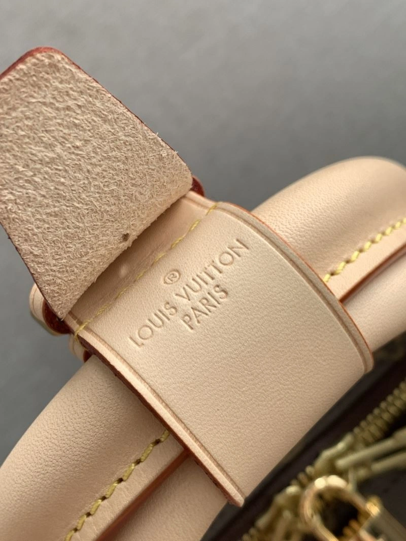Seasonal Louis Vuitton Travel Bags 93398