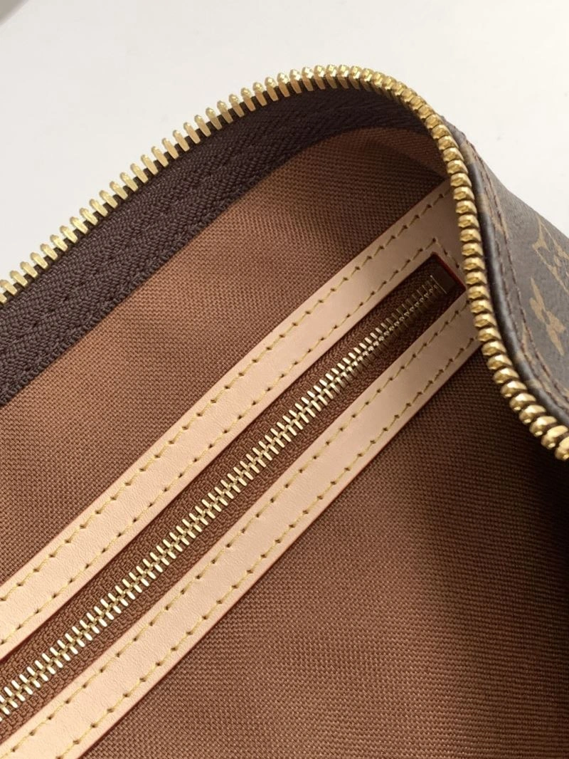 Louis Vuitton Travel Bags EyeCatching 93396