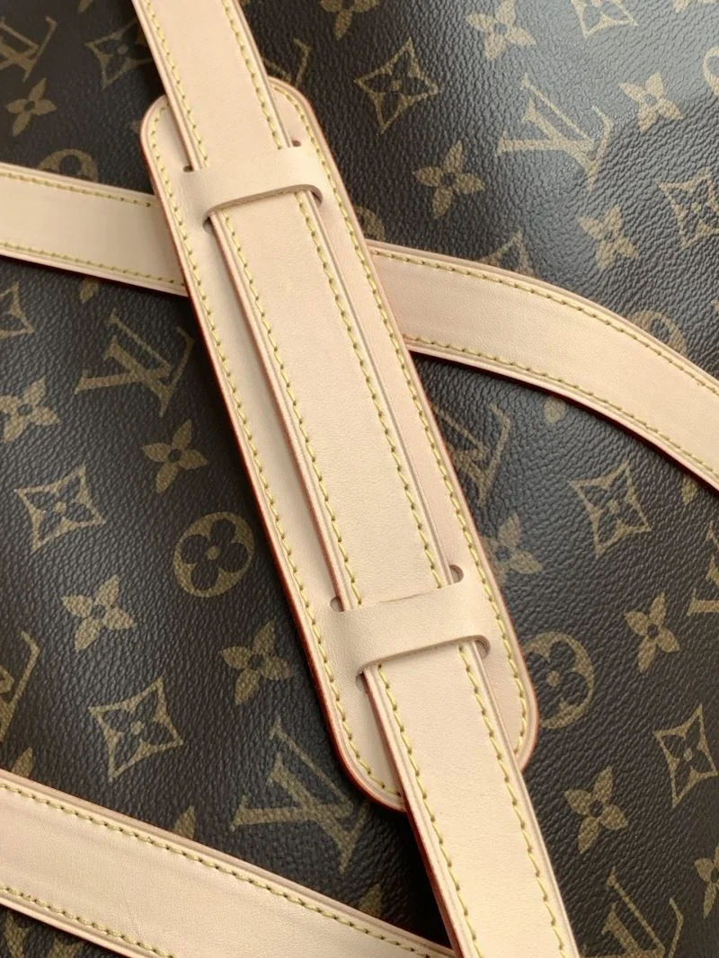 Sustainable Louis Vuitton Travel Bags 43233