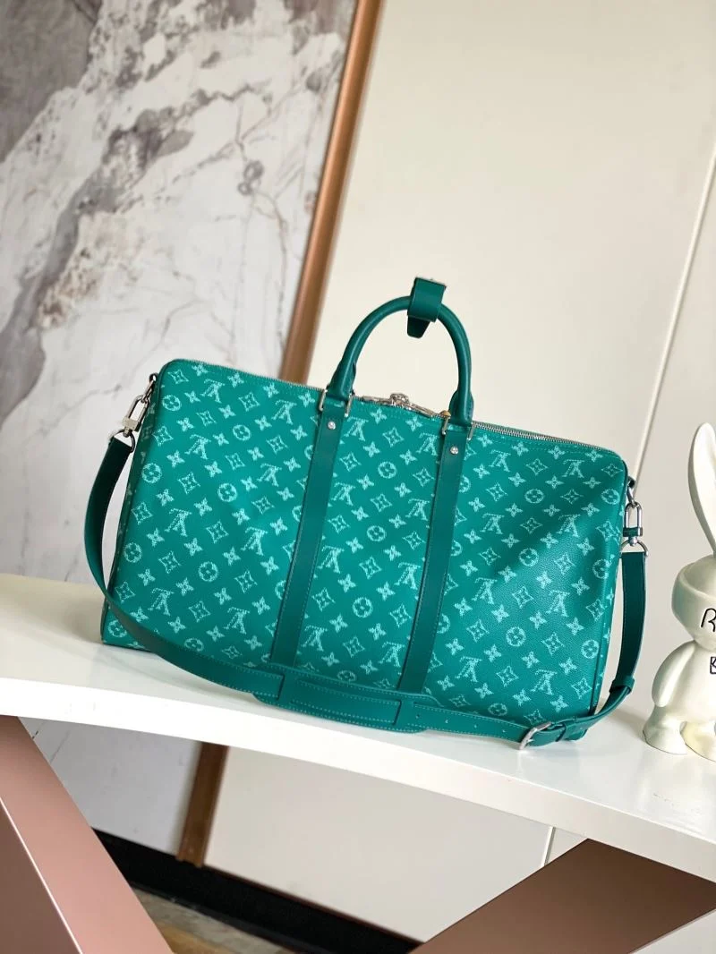 Louis Vuitton Travel Bags Neat 43243