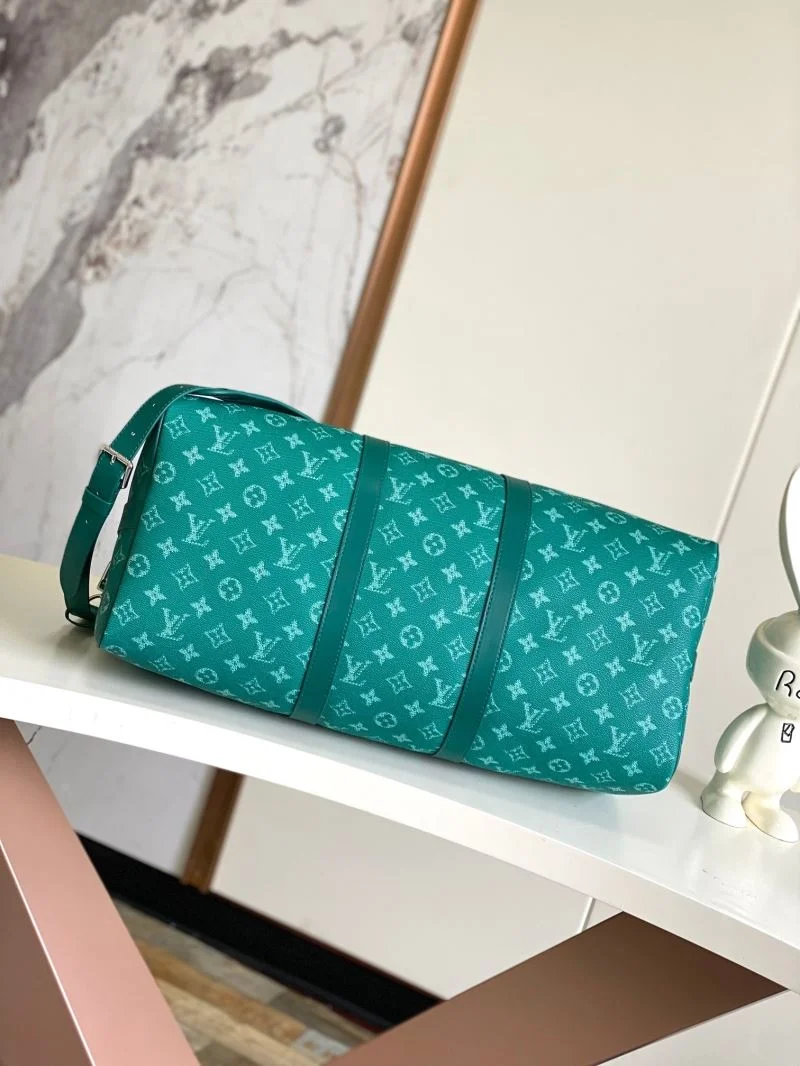 Louis Vuitton Travel Bags Neat 43243