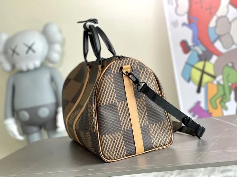 TechFriendly Louis Vuitton Travel Bags 42235