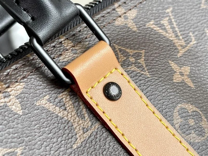 TechFriendly Louis Vuitton Travel Bags 42235
