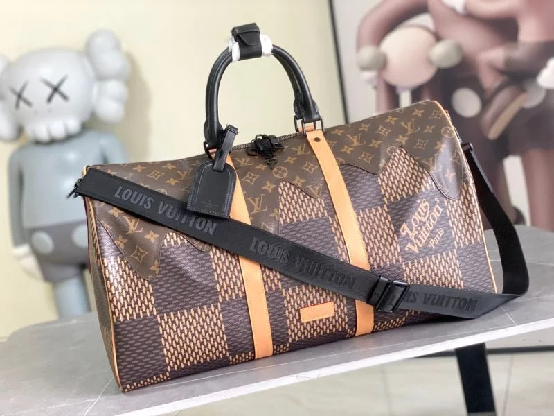 MultiPurpose Louis Vuitton Travel Bags 42230