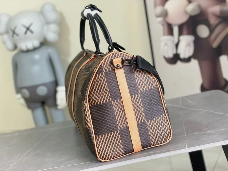 MultiPurpose Louis Vuitton Travel Bags 42230