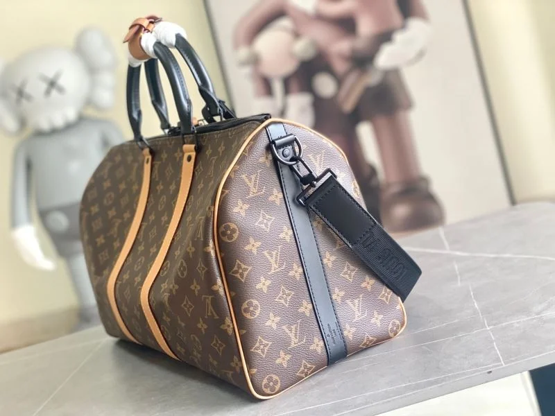 Louis Vuitton Travel Bags RelaxedFit 42224