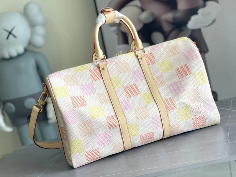 Flexible Louis Vuitton Travel Bags 42270