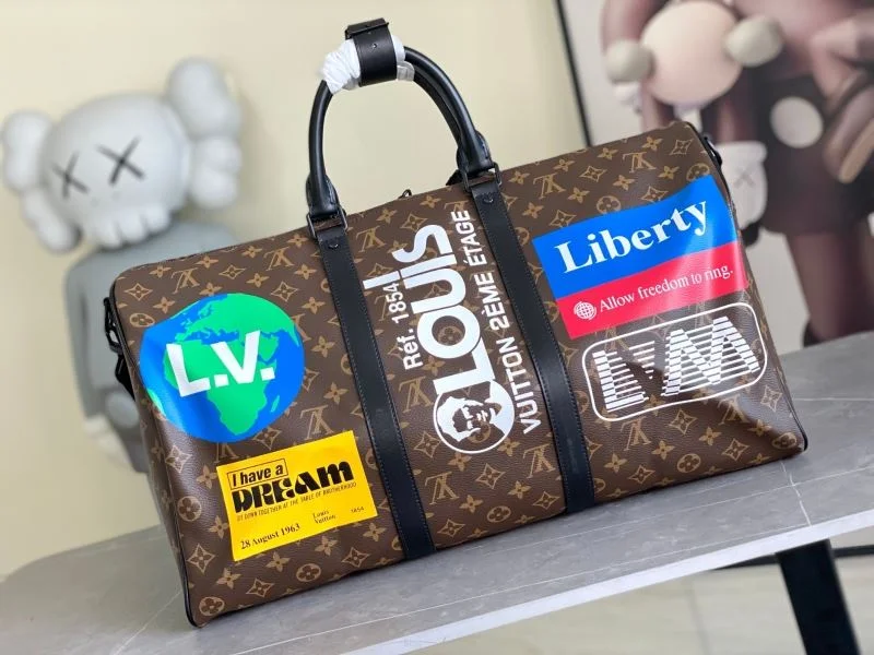 Bold Louis Vuitton Travel Bags 42221