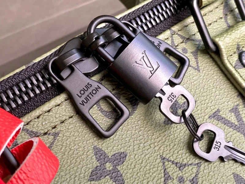 Louis Vuitton Travel Bags Supportive 42244
