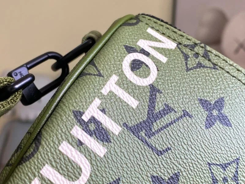 Louis Vuitton Travel Bags Supportive 42244
