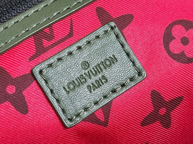 Louis Vuitton Travel Bags Lightweight 42209