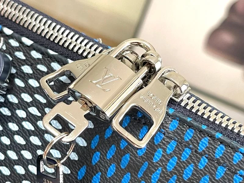 WrinkleFree Louis Vuitton Travel Bags 42193