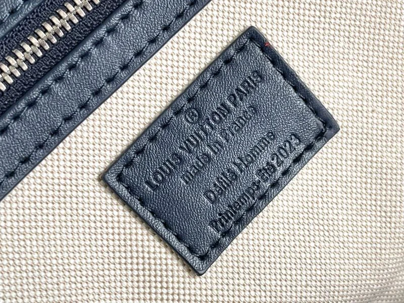 WrinkleFree Louis Vuitton Travel Bags 42193