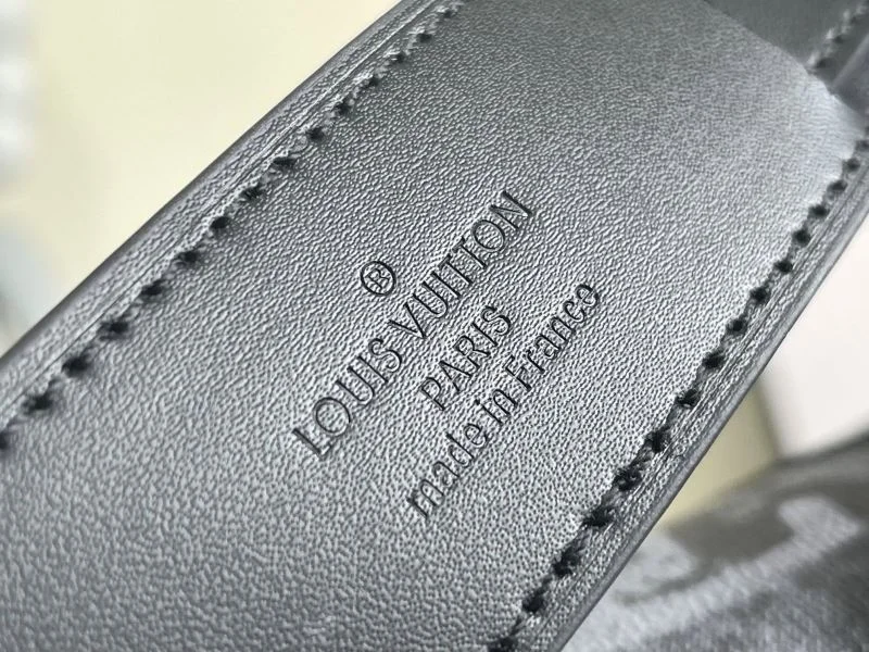 Louis Vuitton Travel Bags Durable 42204