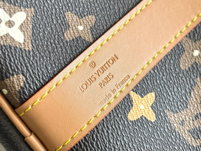 Louis Vuitton Travel Bags FreshLook 42191