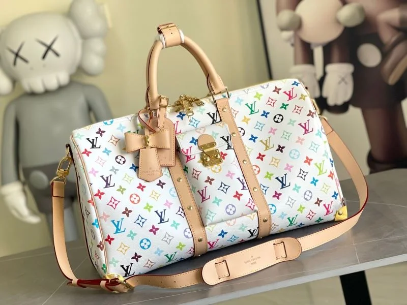 Stretchable Louis Vuitton Travel Bags 42199