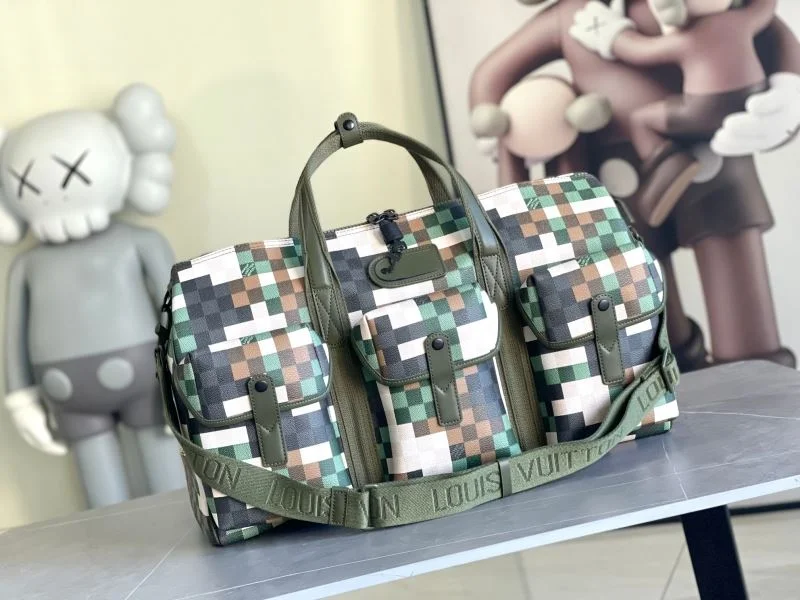 Louis Vuitton Travel Bags Practical 42239