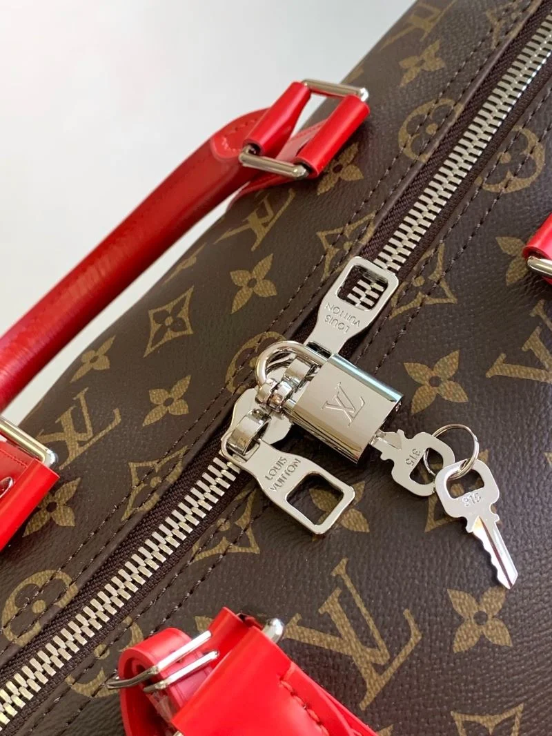 Lightweight Louis Vuitton Travel Bags 42195