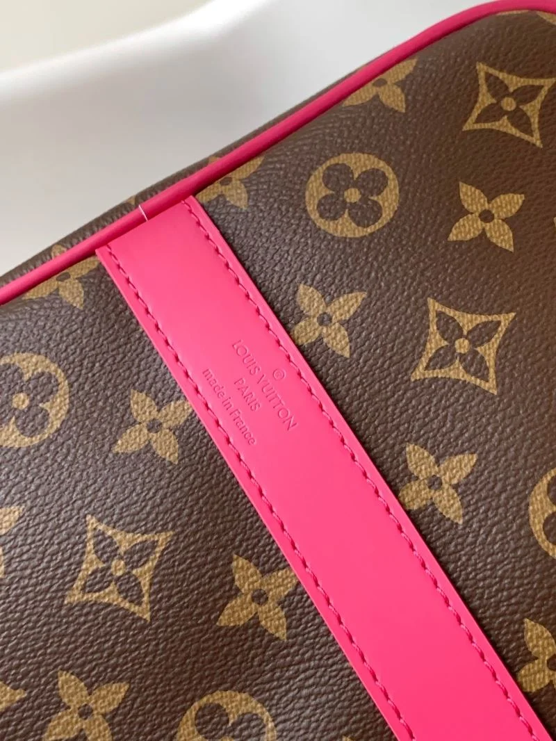 Louis Vuitton Travel Bags SmoothTexture 42238