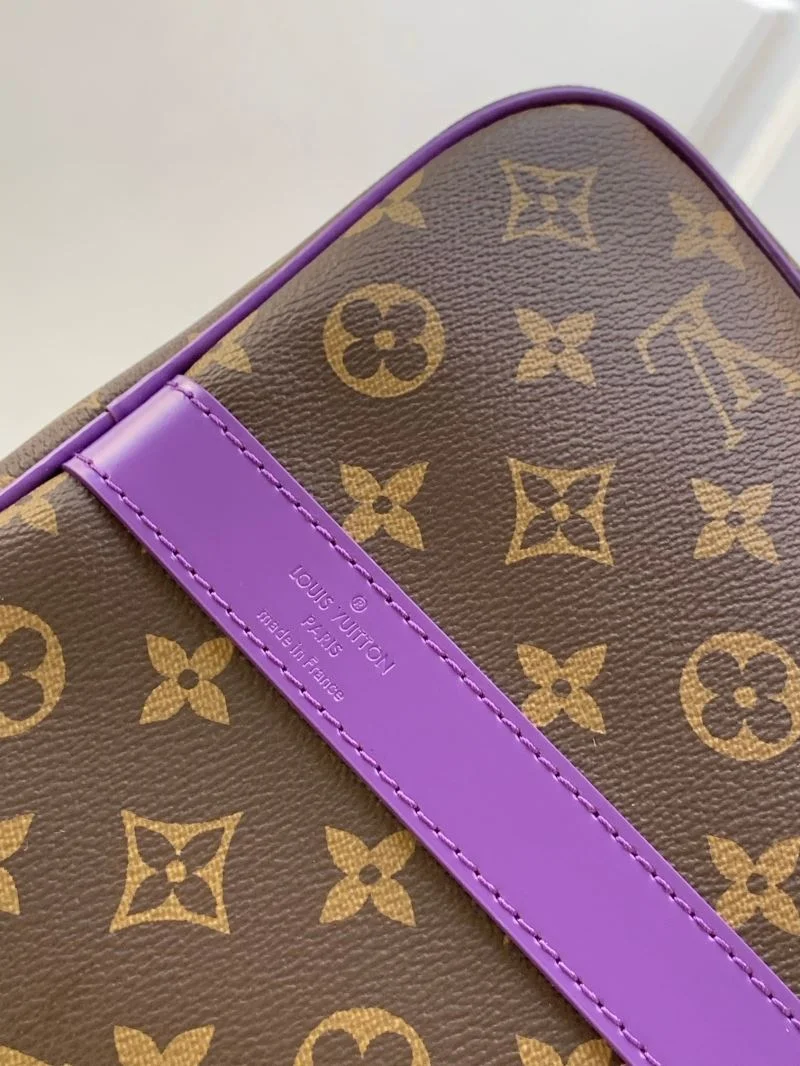 Louis Vuitton Travel Bags Seasonal 42197