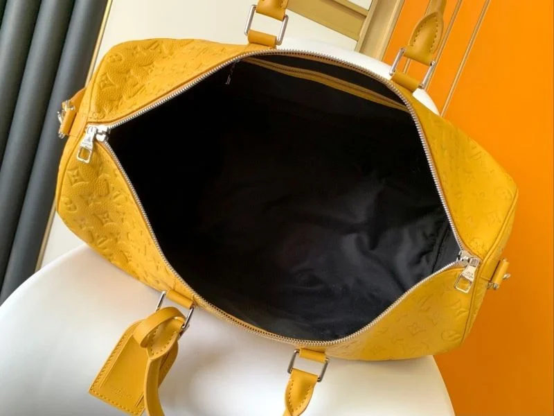 Comfortable Louis Vuitton Travel Bags 42223