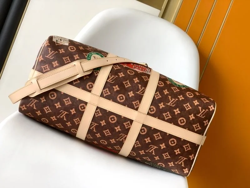 Flexible Louis Vuitton Travel Bags 42220