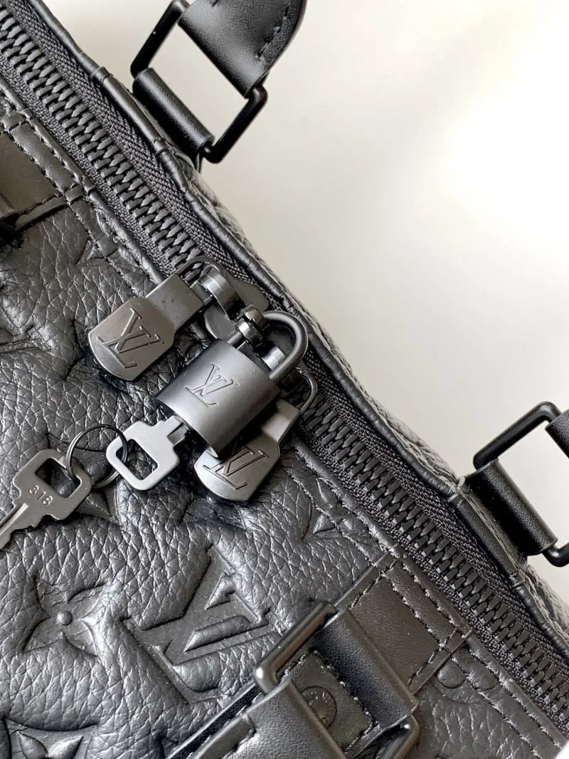 Louis Vuitton Travel Bags Neat 42179