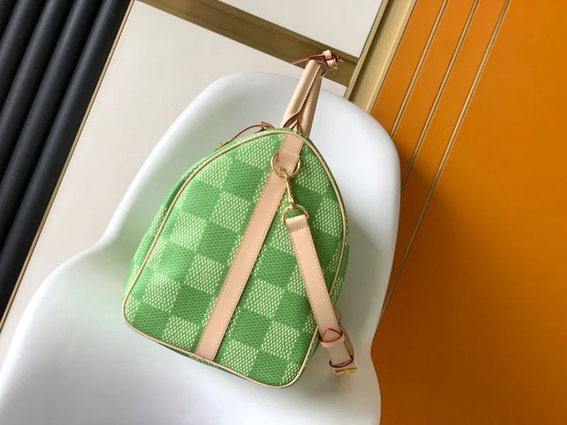 Louis Vuitton Travel Bags Elegant 37608