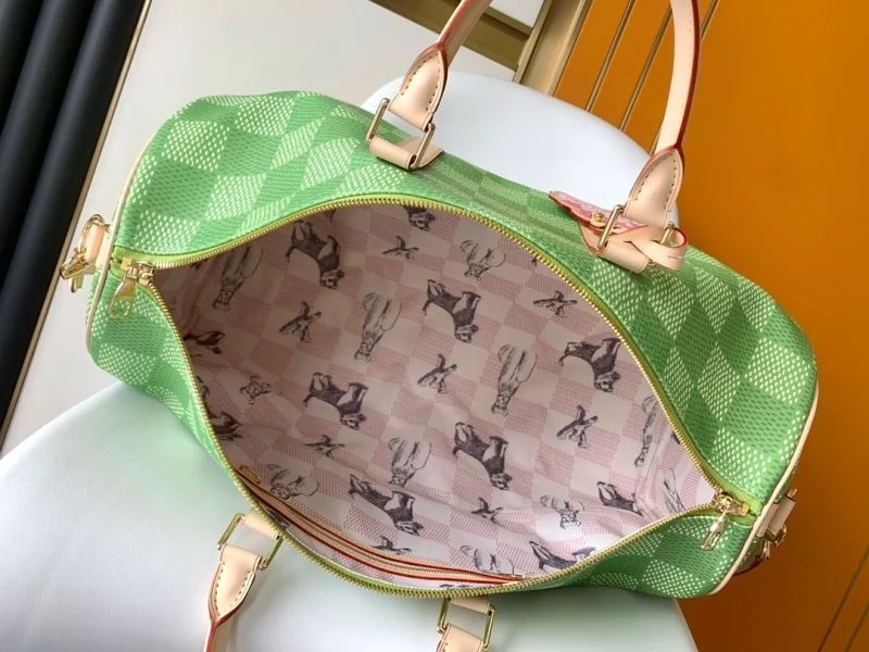 Louis Vuitton Travel Bags Elegant 37608