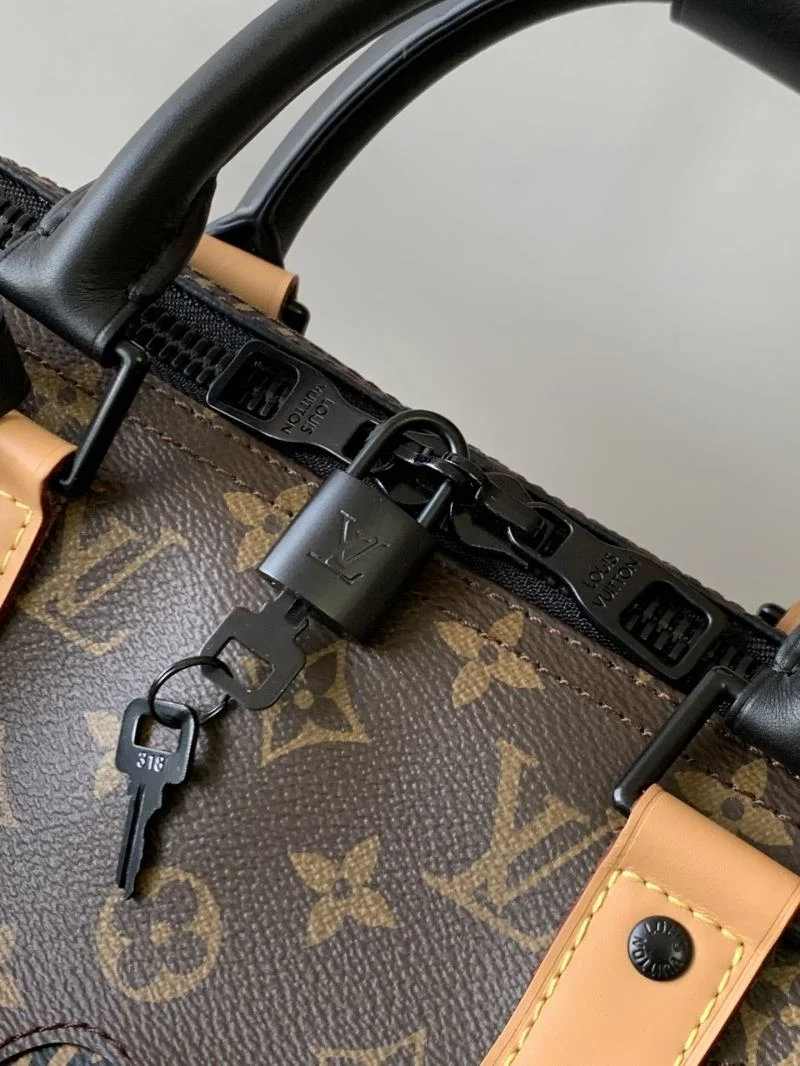Louis Vuitton Travel Bags Sophisticated 42205
