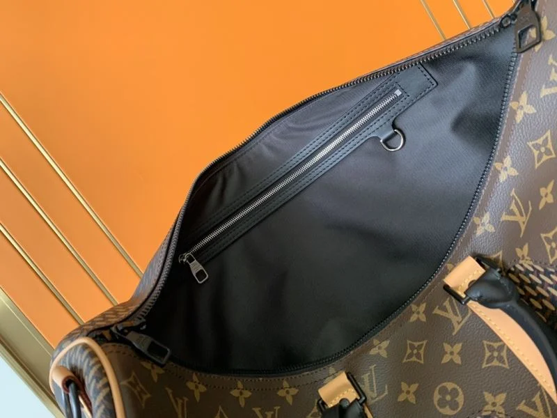 Louis Vuitton Travel Bags Sophisticated 42205