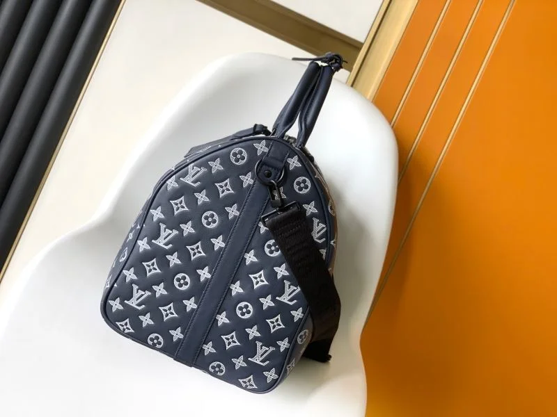 Comfortable Louis Vuitton Travel Bags 42176