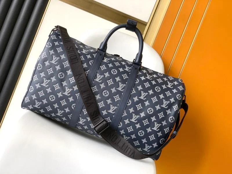 Comfortable Louis Vuitton Travel Bags 42176