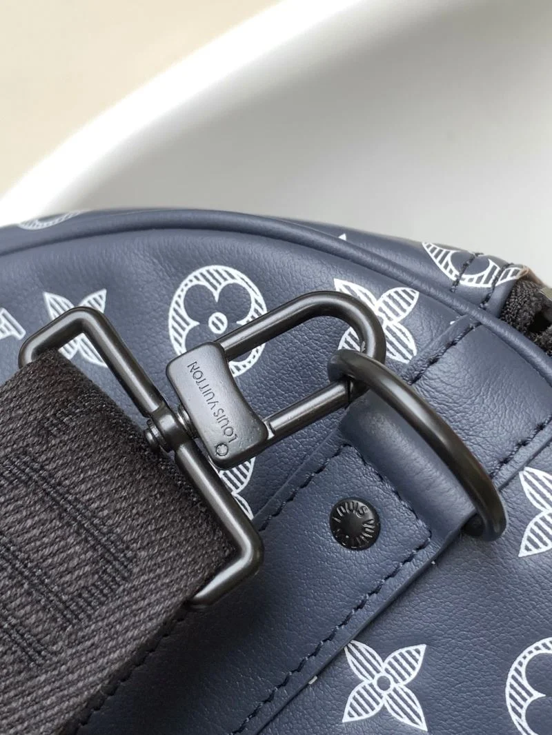 Comfortable Louis Vuitton Travel Bags 42176