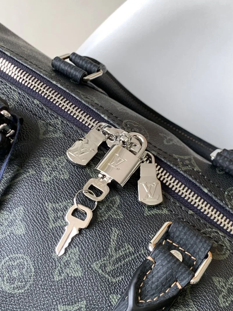 Louis Vuitton Travel Bags StreetReady 42169