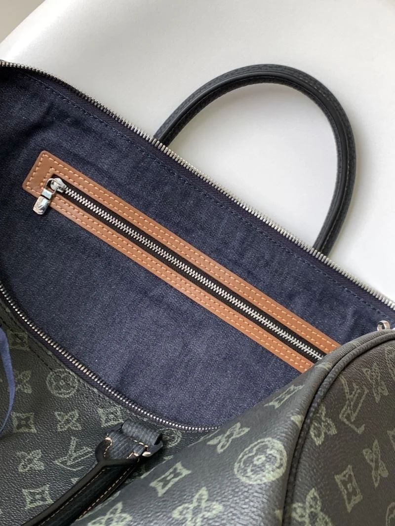 Louis Vuitton Travel Bags StreetReady 42169