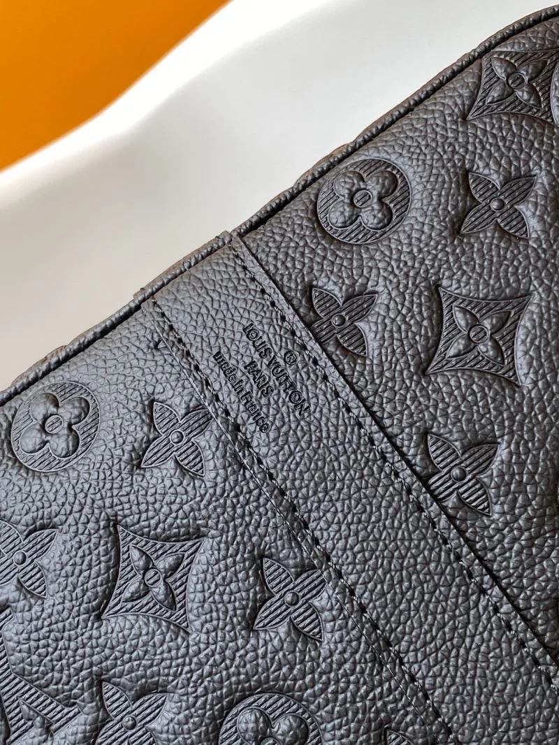 Louis Vuitton Travel Bags Casual 42212