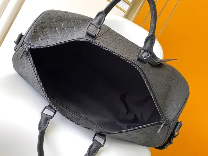 Louis Vuitton Travel Bags Casual 42212