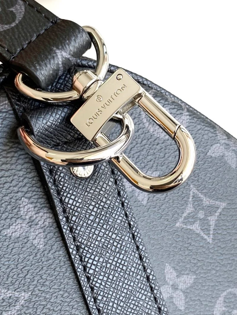 MultiPurpose Louis Vuitton Travel Bags 42173