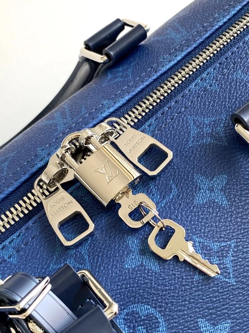 Tailored Louis Vuitton Travel Bags 42167